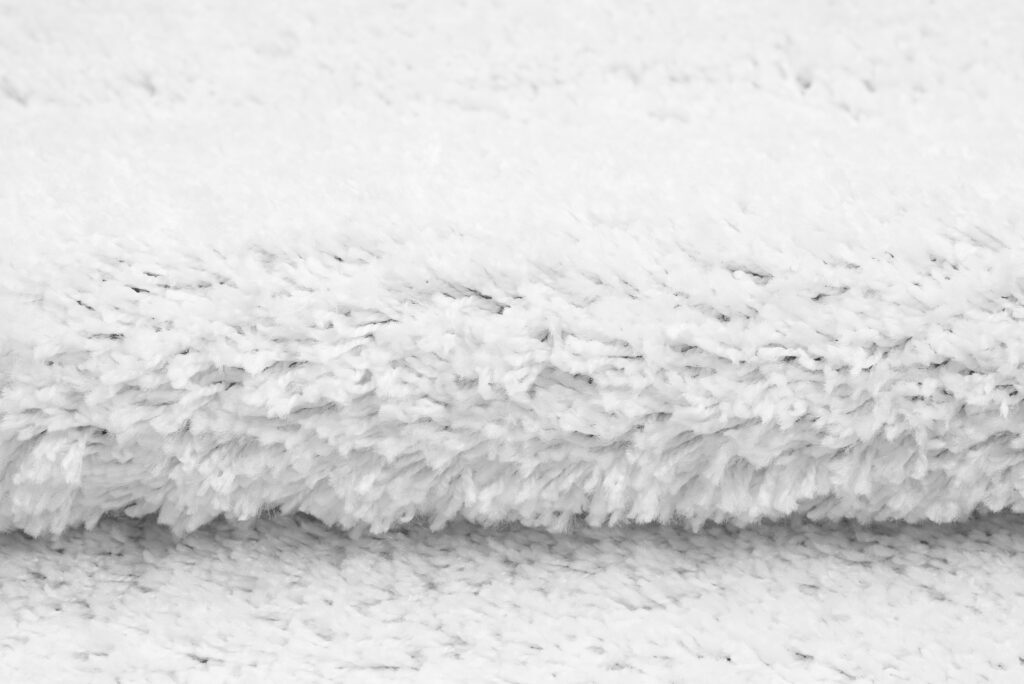 Tapis Essence Shaggy Poil Long Motif Uni Crème