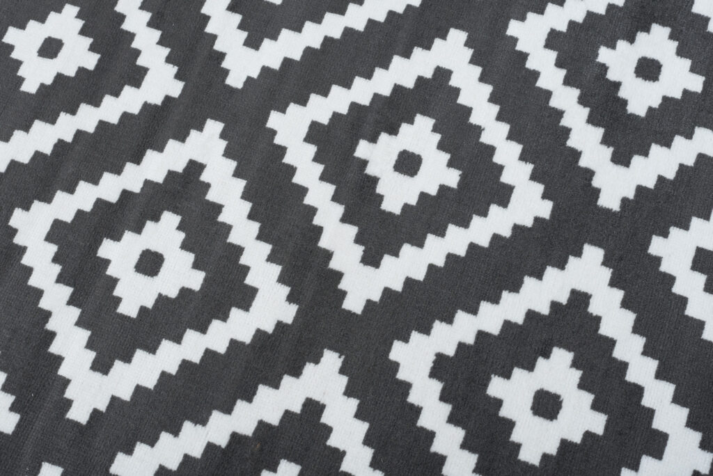 Tapis Luxury Gris Blanc Géométrique Losange