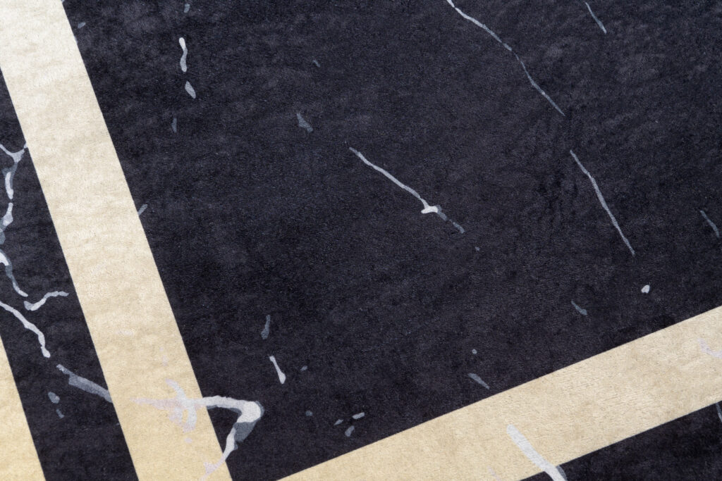Tapis Toscana à Franges Noir Cadre Or Antidérapant