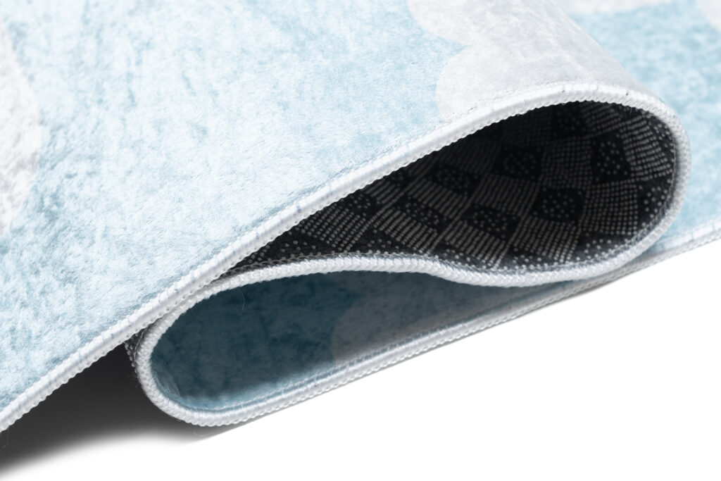 Tapis Emma Enfant Bleu Ciel Nuages Antidérapant