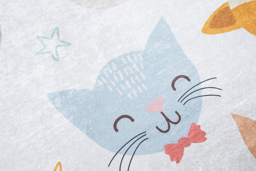 Tapis Emma Enfant Gris Animaux Colorés Antidérapant