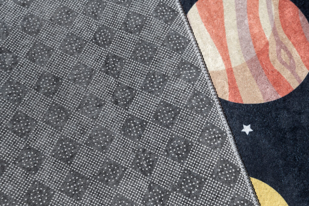 Tapis Emma Enfant Foncé Cosmos Planètes Antidérapant