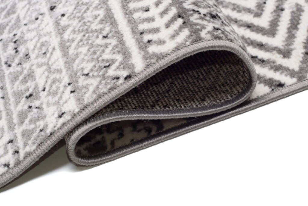 Tapis Juno Moderne Motif Ethnique Gris Foncé Crème Noir Doux Fin