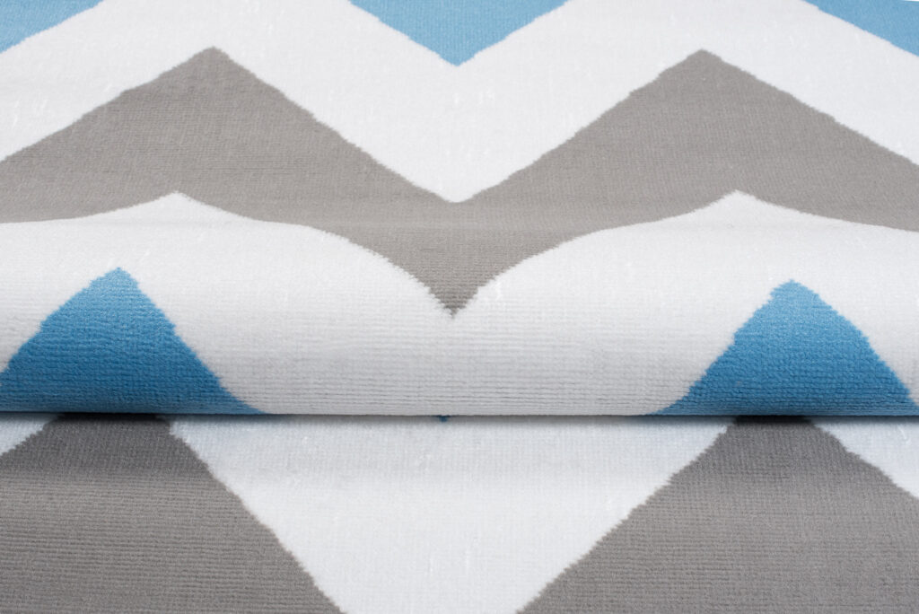 Tapis Maya Gris Bleu Géométrique Zigzags