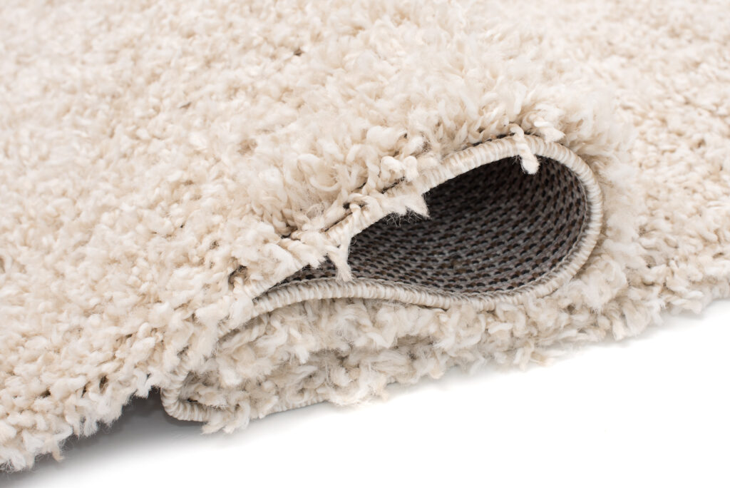 Tapis Essence Carré Shaggy Beige Clair