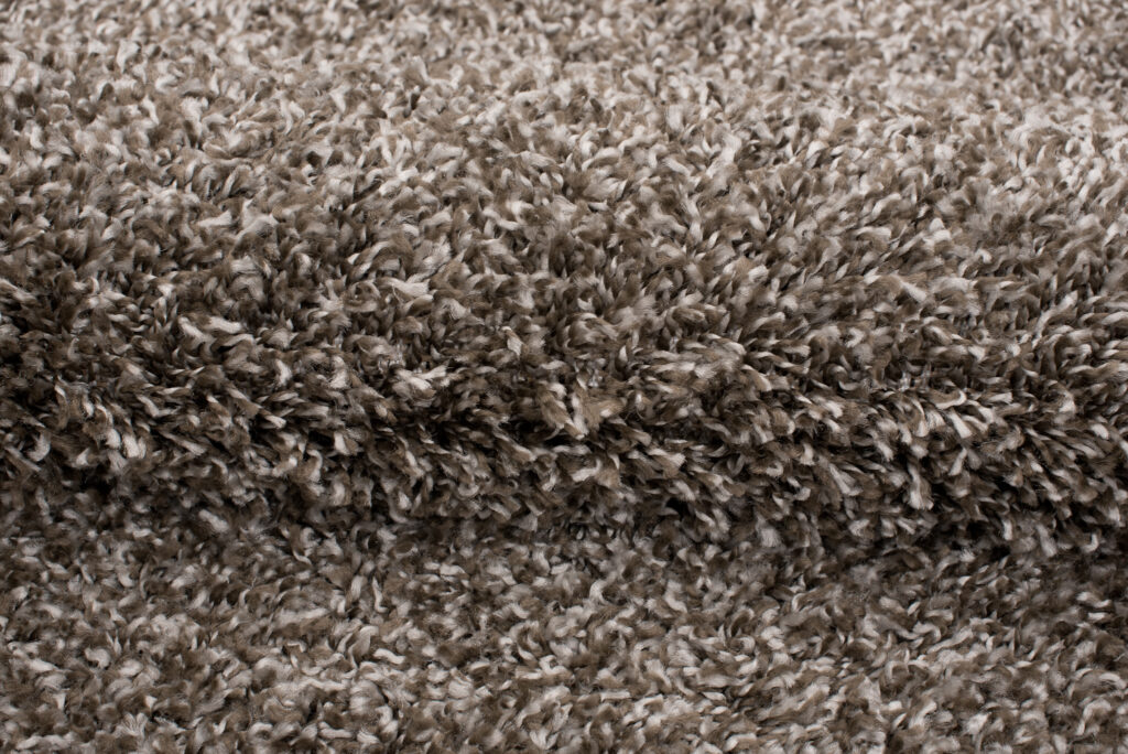 Tapis Essence Carré Shaggy Taupe Gris Moucheté