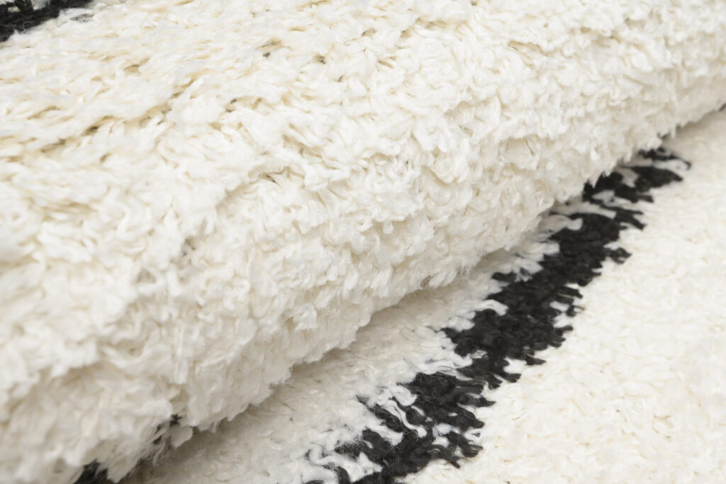 Tapis Evra Shaggy Crème Noir Rayures Moelleux
