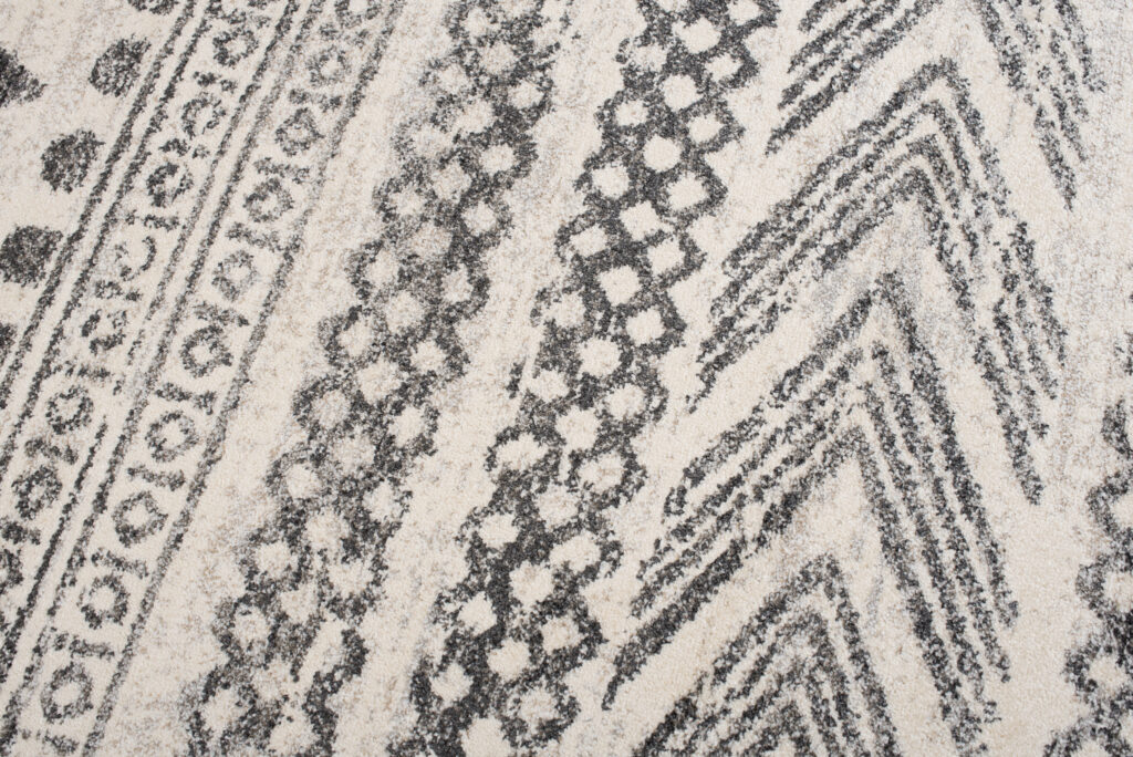 Tapis Ethno Motif Aztèque Moucheté Crème Gris