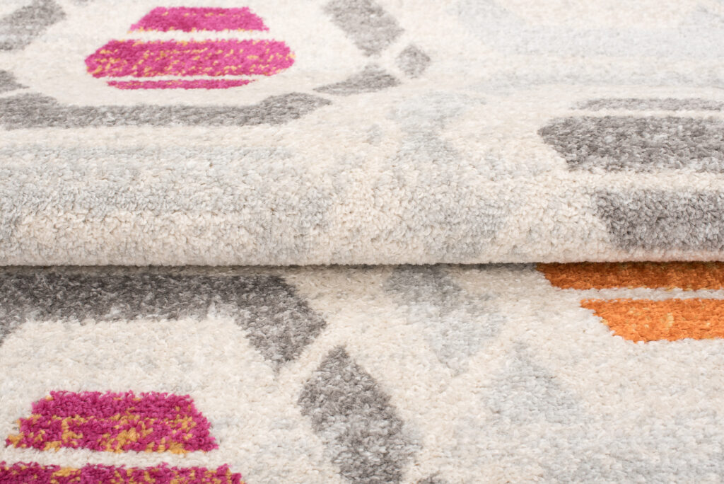 Tapis Cosmo Géométrique Bleu Orange Rose Gris Crème Doux