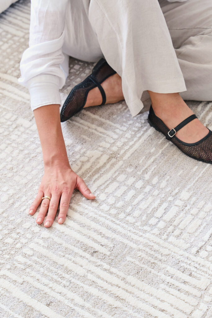 Tapis Trend Carré Beige Moderne à Lignes