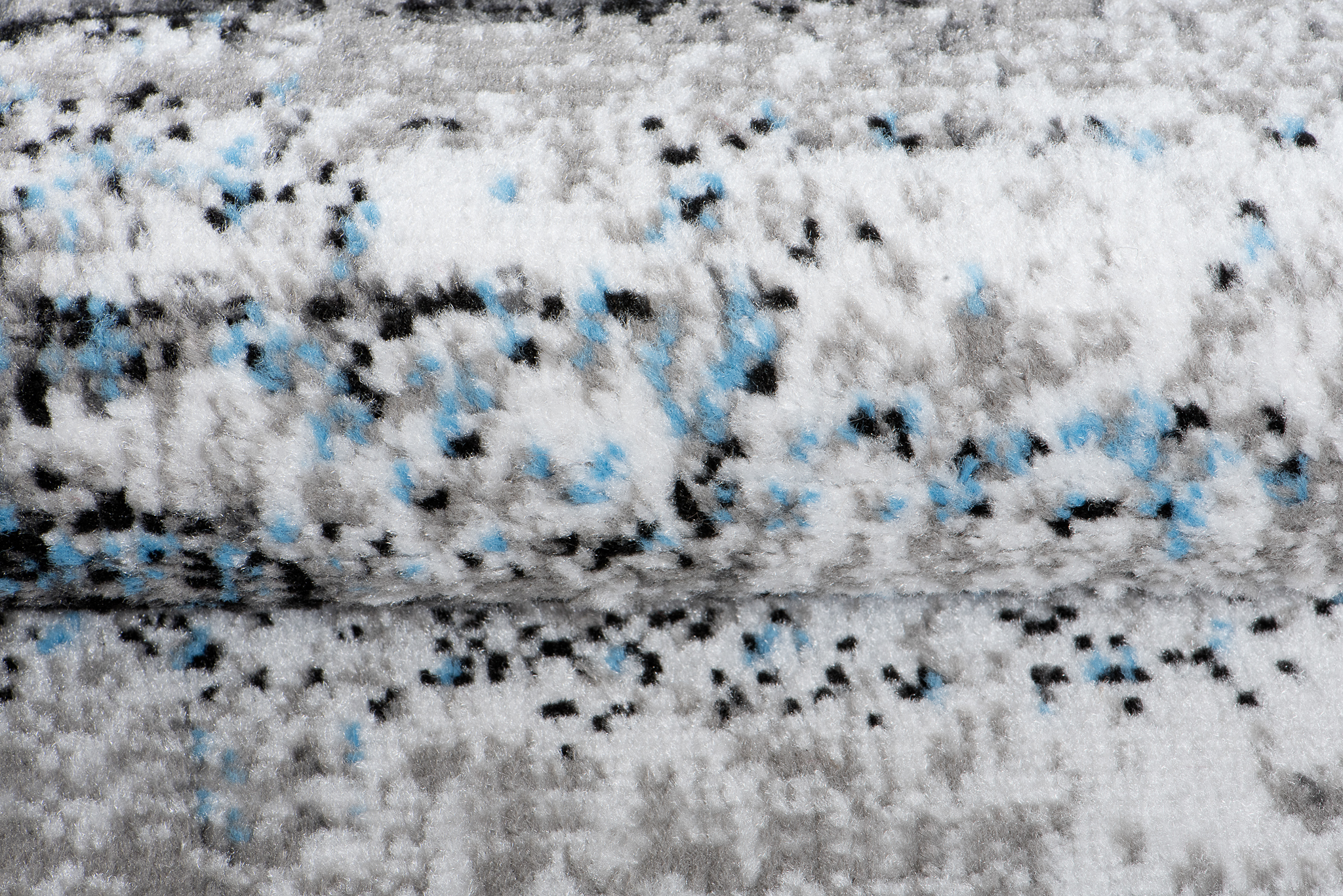 Tapis de Couloir Maya Gris Noir Bleu Abstrait