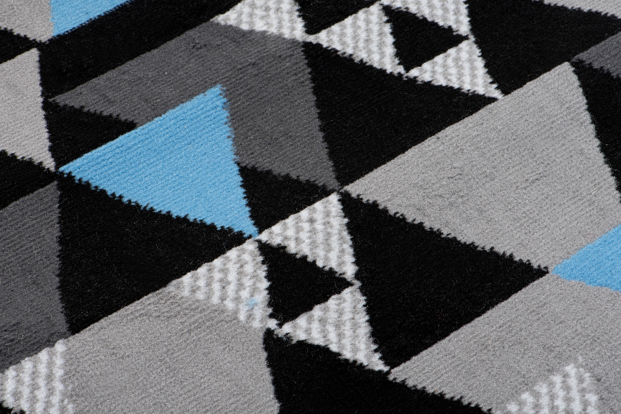 Tapis de Couloir Maya Gris Bleu Géométrique à Triangles
