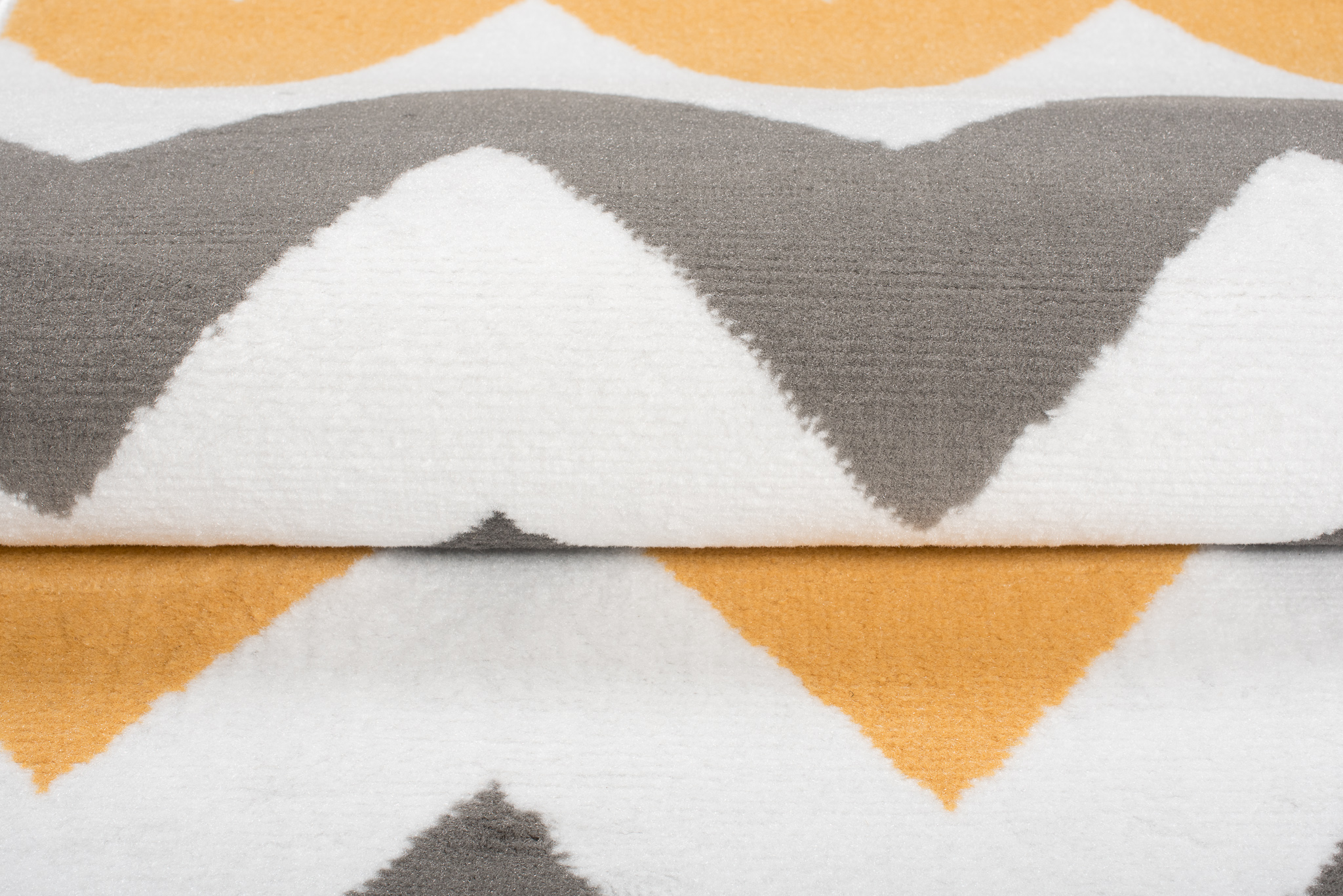 Tapis de Couloir Maya Gris Jaune Géométrique en Zigzag