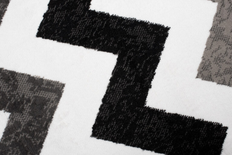 Tapis de Couloir Maya Gris Noir Géométrique en Zigzag