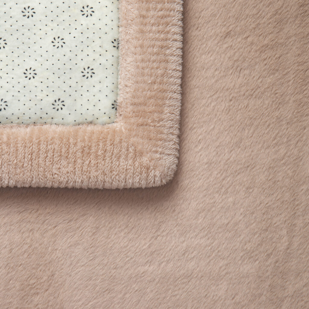 Tapis Enfant Fluffin Carré Beige