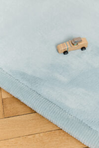 Tapis Enfant Fluffin Carré Bleu