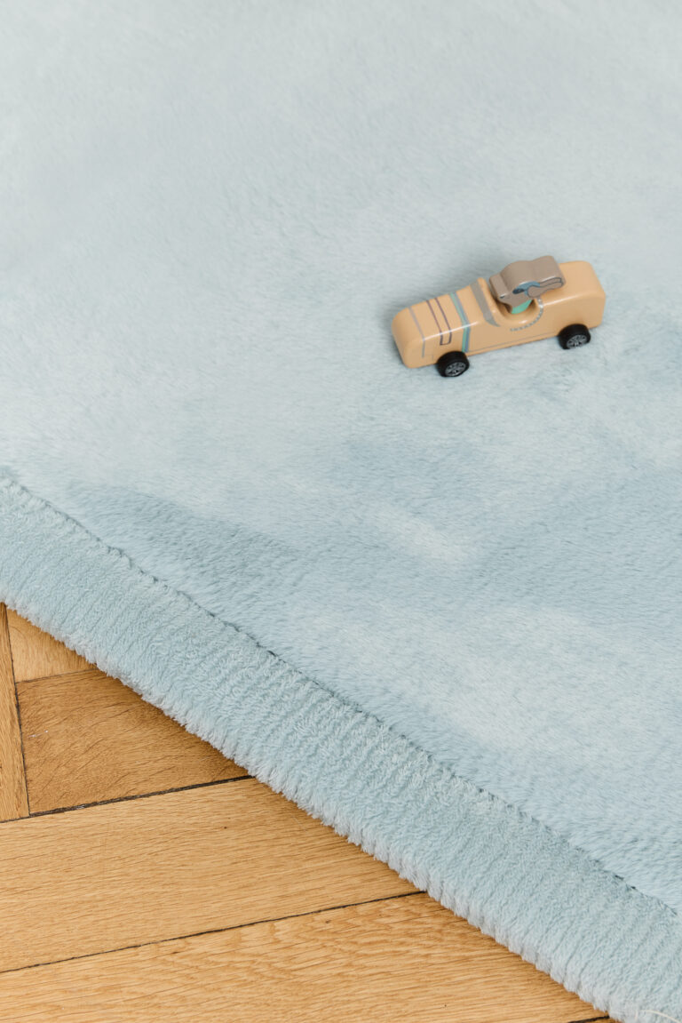 Tapis Enfant Fluffin Carré Bleu