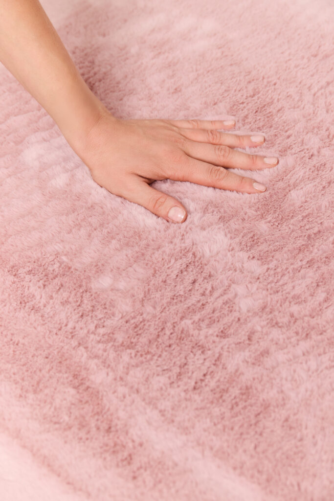 Tapis Lumi Carré Rose Antidérapant